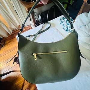 Chic Olive Leather Shoulder Bag